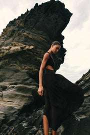 Robe contrastée en maille à découpes