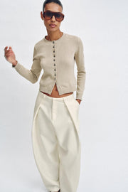 Veste en maille à boutons métalliques