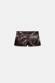 Short à taille haute et fines rayures