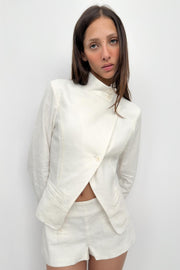 Short en ramie à boutons