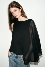 Blouse contrastée effet cape