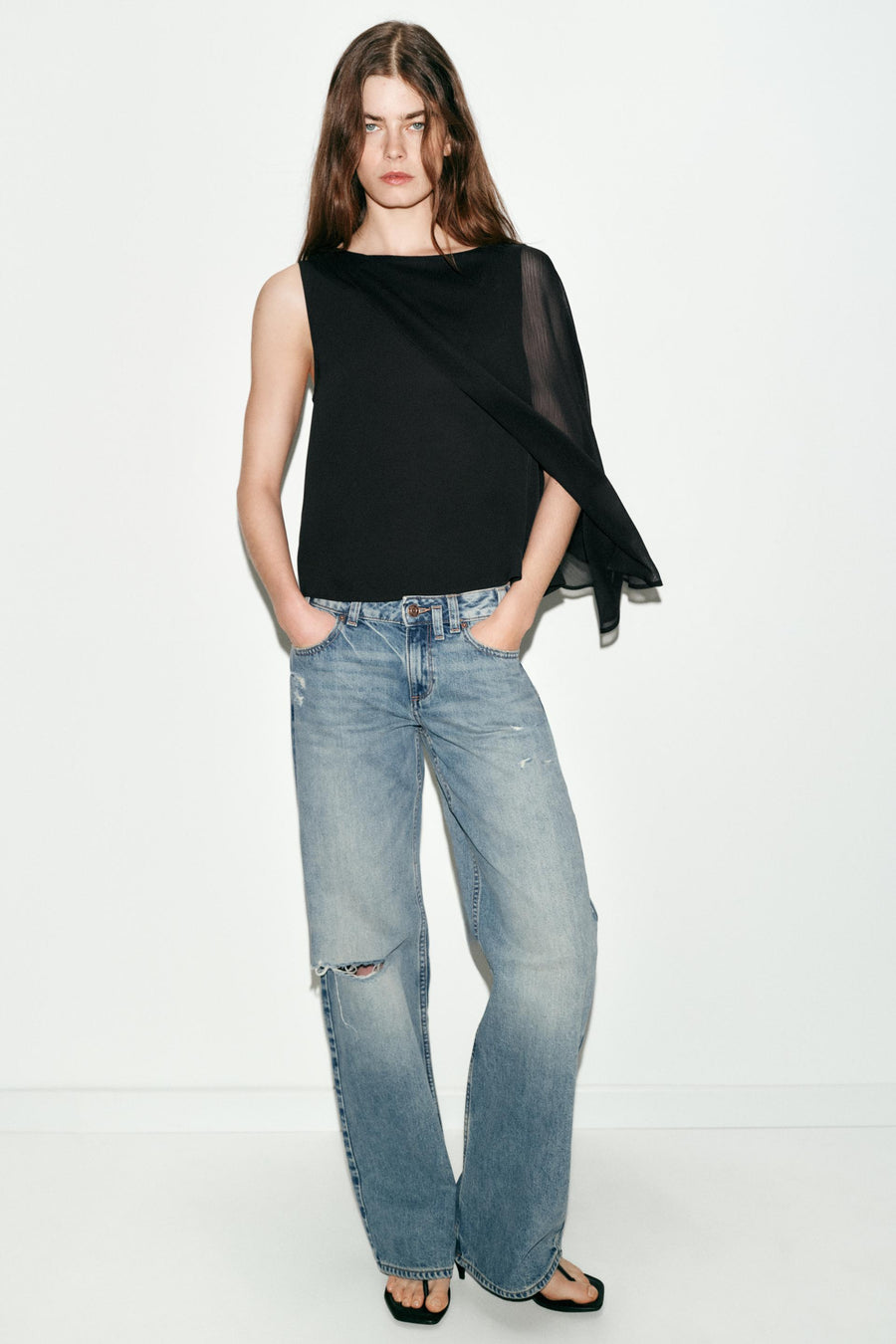 Blouse contrastée effet cape