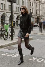 Jupe-culotte croisée effet cuir