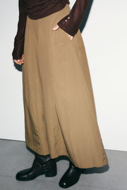 Jupe midi en nylon