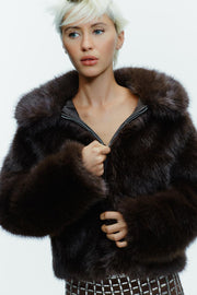 Manteau court effet fourrure