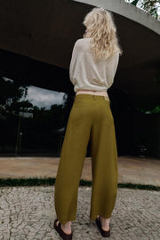 Pantalon coupe ballon en lin