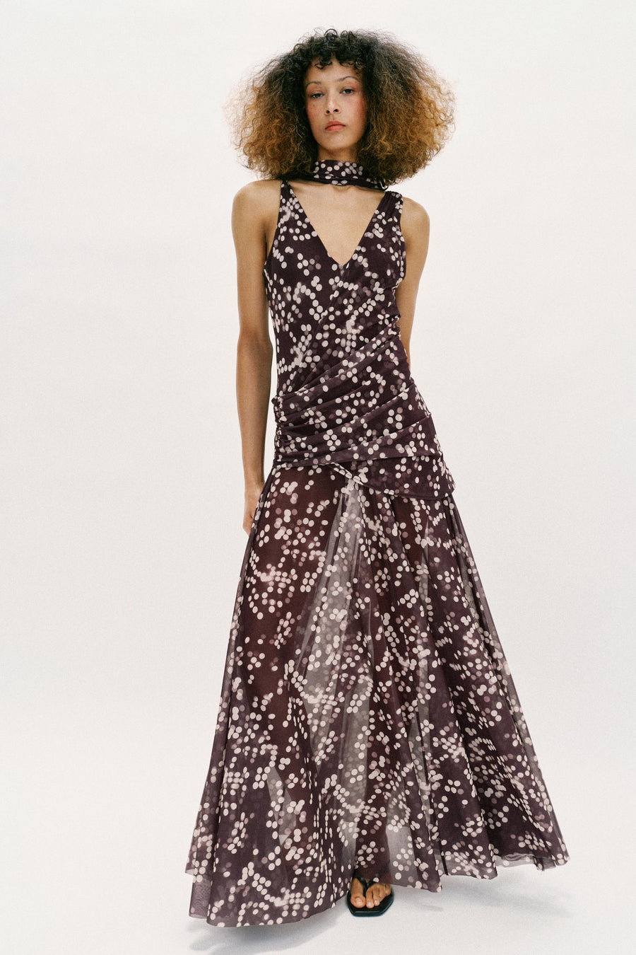 Robe longue en tulle à pois