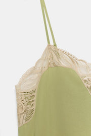Robe satinée en dentelle ZW Collection