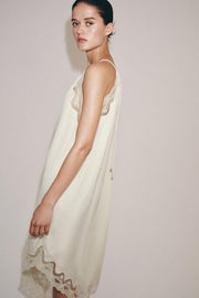Robe contrastée en dentelle ZW Collection