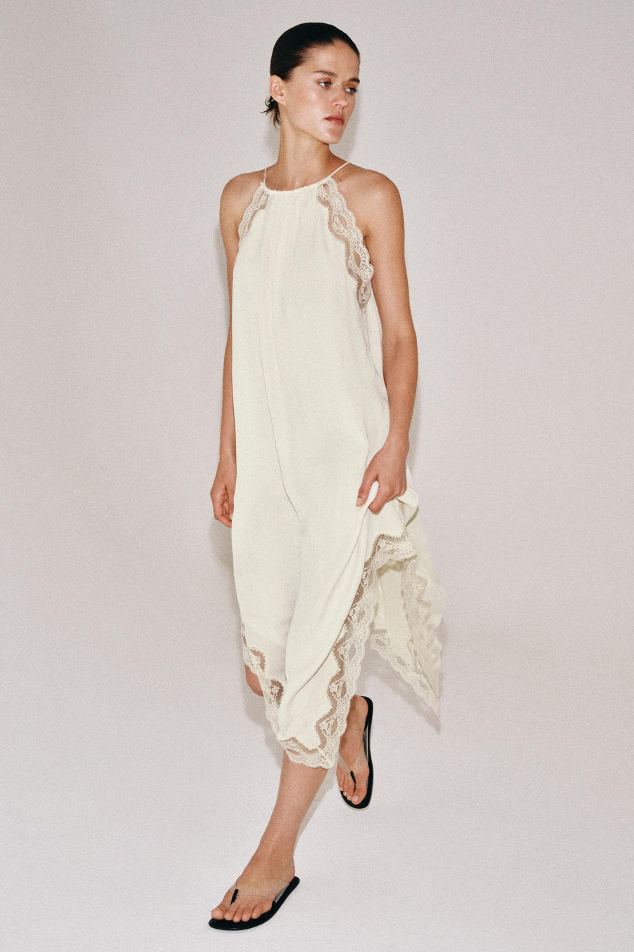 Robe contrastée en dentelle ZW Collection