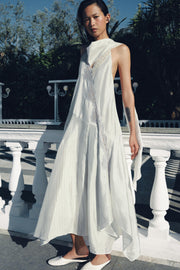 Robe dos-nu à rayures en dentelle