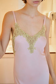 Robe midi satinée en dentelle
