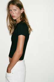 Top en maille à fermeture asymétrique