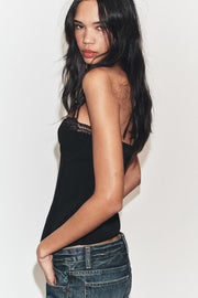 Corset extensible en dentelle
