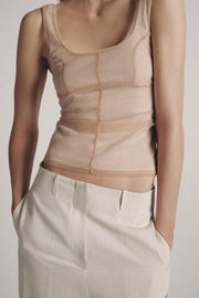 Top en tulle à coutures apparentes