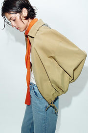 Blouson à capuche amovible