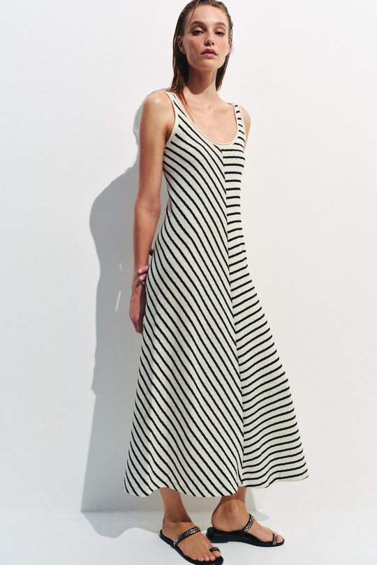 Robe texturée à rayures