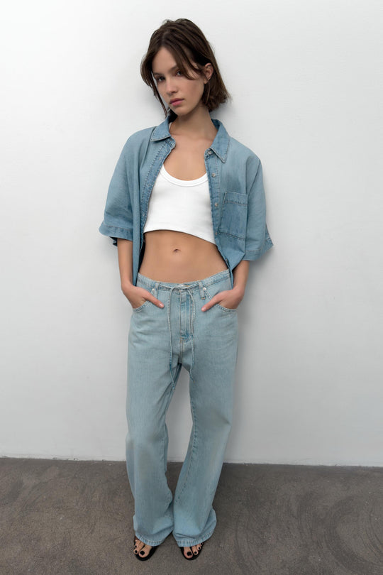 Jean fluide en denim TRF