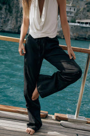 Pantalon fluide à coutures apparentes