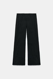 Pantalon fluide à coutures apparentes