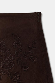 Short brodé à dentelle