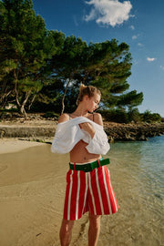 Bermuda à rayures avec ceinture