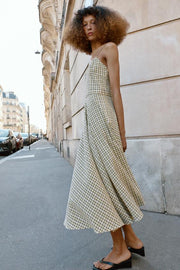 Robe midi à bretelles à carreaux