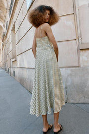 Robe midi à bretelles à carreaux