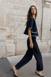 Pantalon droit à taille contrastée