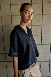 Chemise en lin à surpiqûres contrastées