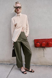 Pantalon coupe barrel à passants