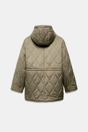 Blouson matelassé à capuche déperlant