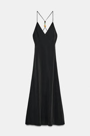 Robe midi à bretelles ornées de pierres