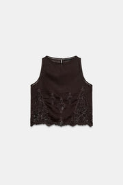 Top brodé à entre-deux
