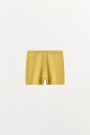 Short en maille à boutons