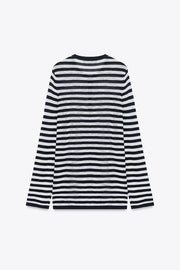 Pull à rayures à boutons