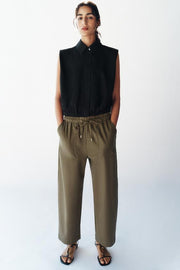 Pantalon coupe fuselée à taille élastique
