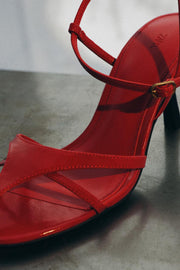 Sandale en cuir à brides Édition limitée