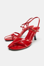 Sandale en cuir à brides Édition limitée