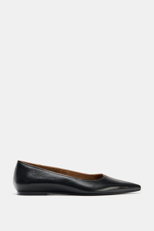 Ballerine en cuir à surpiqûres
