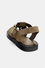 Chaussure cage en cuir suédé