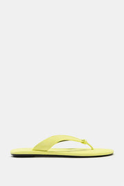 Sandale plate en cuir