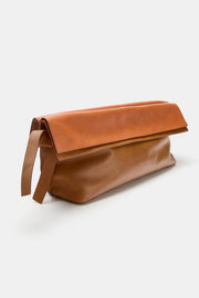 Pochette enveloppe en cuir à rabat